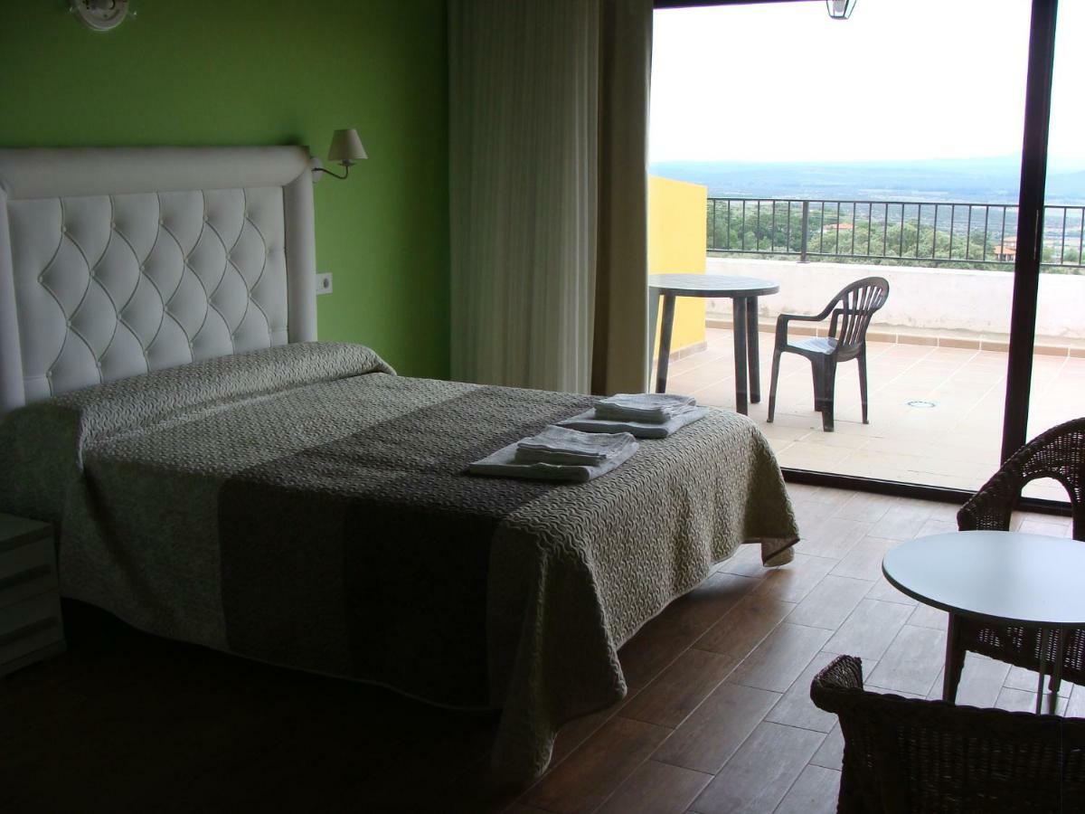 Apartamentos Rurales Manolo Casas del Monte Buitenkant foto